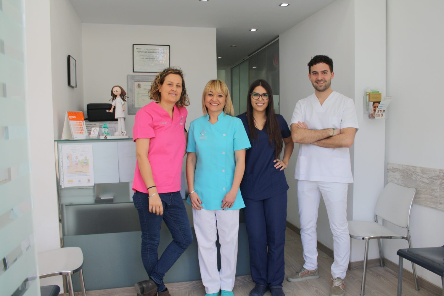 Clínica dental María Pilar Rico, tratamiento y cuidado de la dentadura. Clínica dental María Pilar Rico, tratamiento y cuidado de la dentadura.